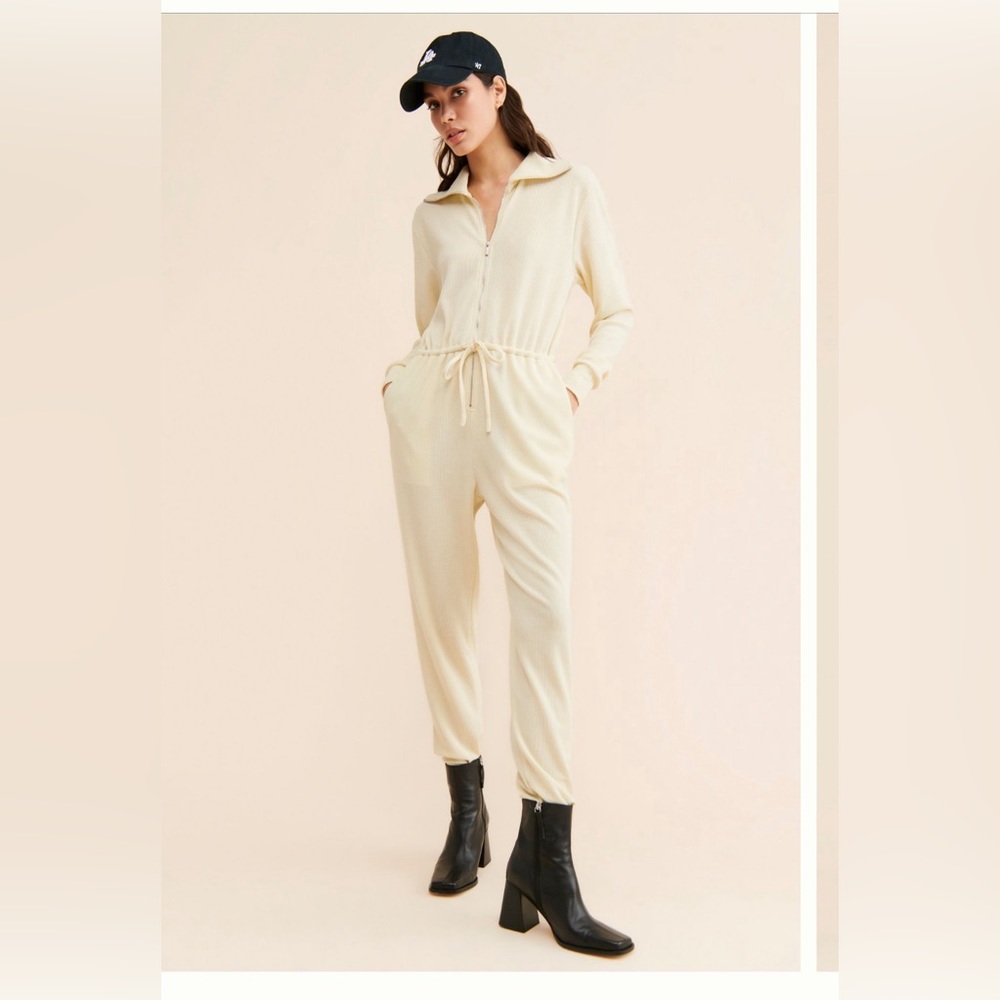 We Wore What Women’s collar knit jumpsuit size L